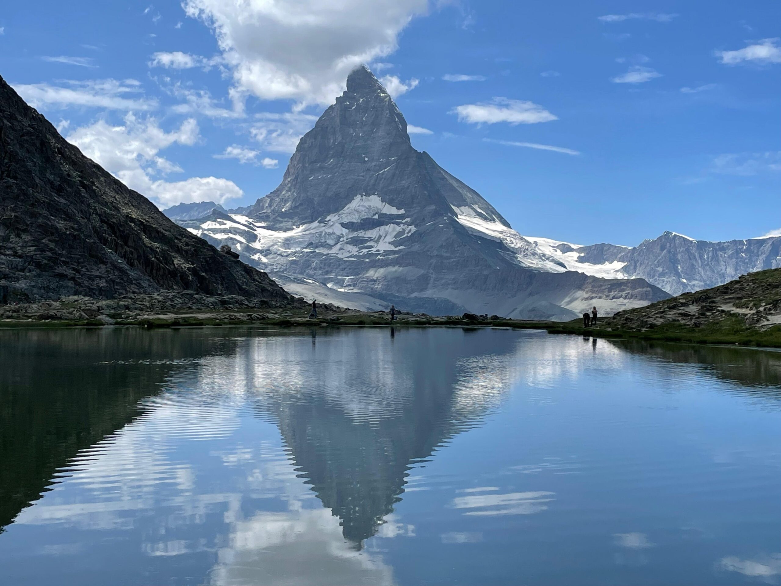 switzerland hiking map app